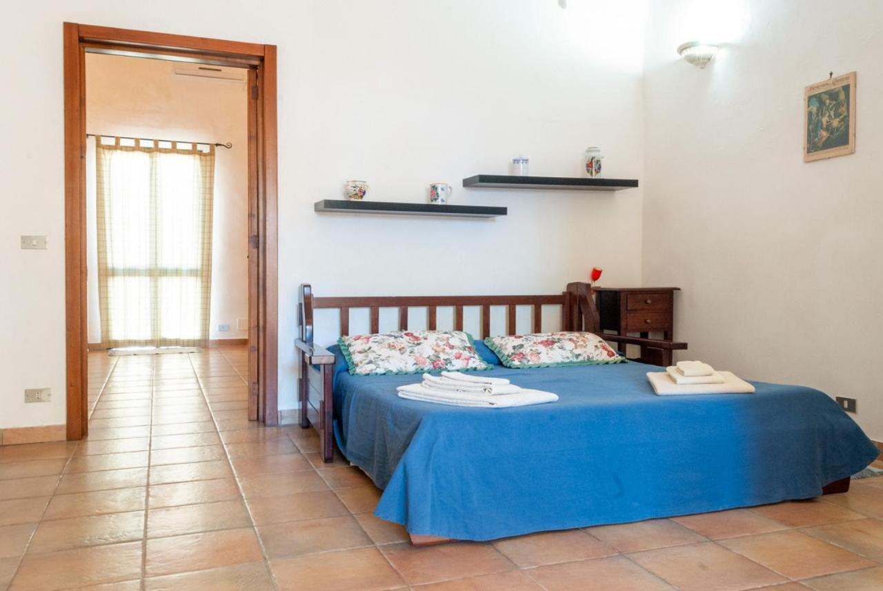 Tenuta Badessa Casalabate Rum bild