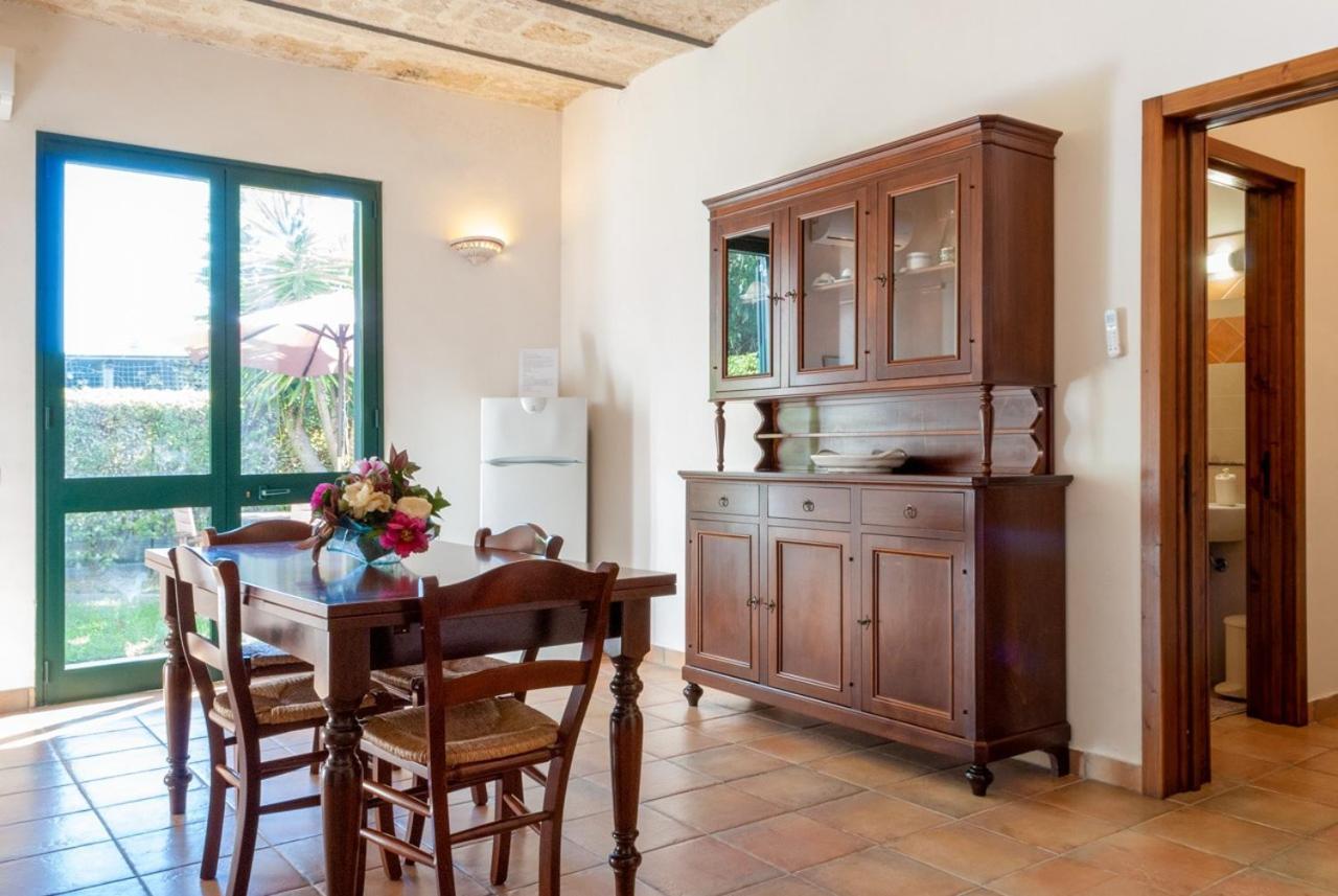 Tenuta Badessa Casalabate Exteriör bild